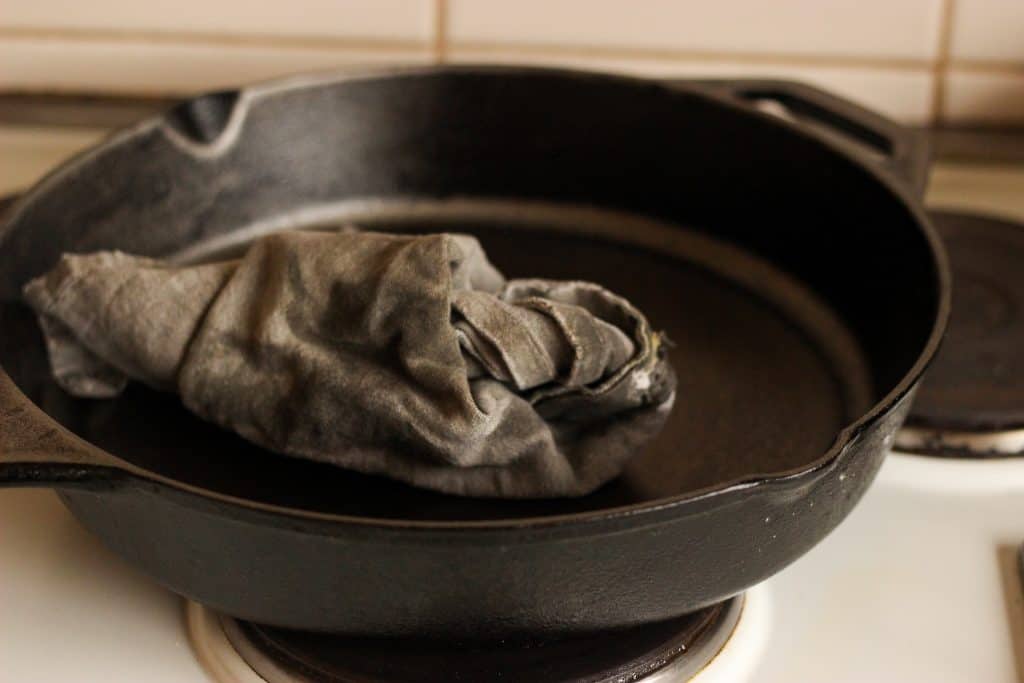 Cast Iron Seasoning Tip - Oiled Cloth
